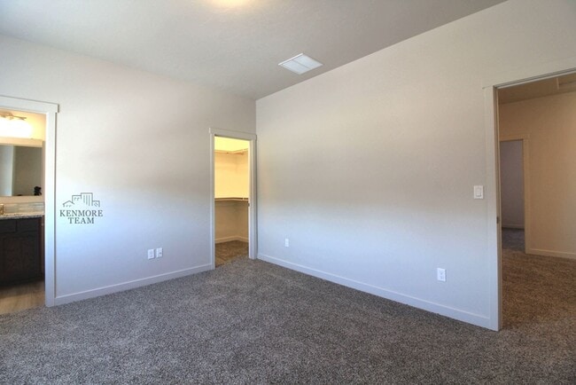 Photo - 3 Bedroom, 2.5 Bath Townhome in Central Kennewick