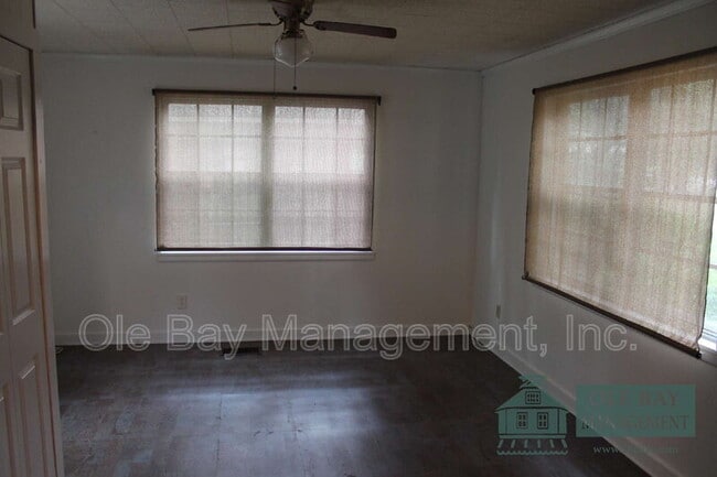 Photo - 855 Azalea Rd