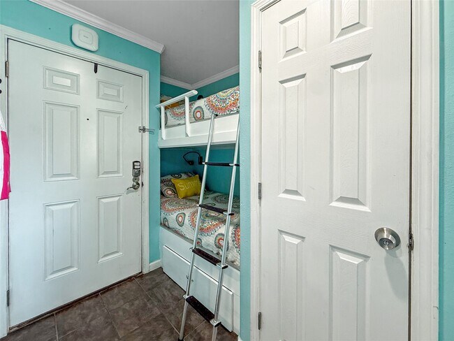 Photo - 9520 Seawall Blvd Unidad 329