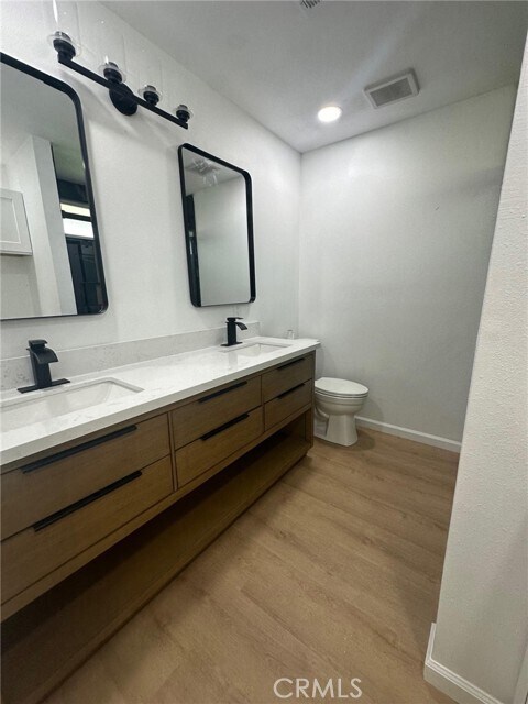 Photo - 2014 Iris Way