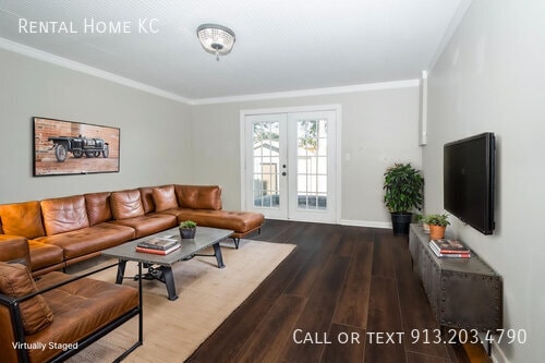 Photo - 582 W Layton St