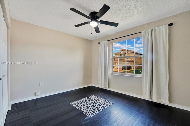 Photo - 14530 SW 156th Ave