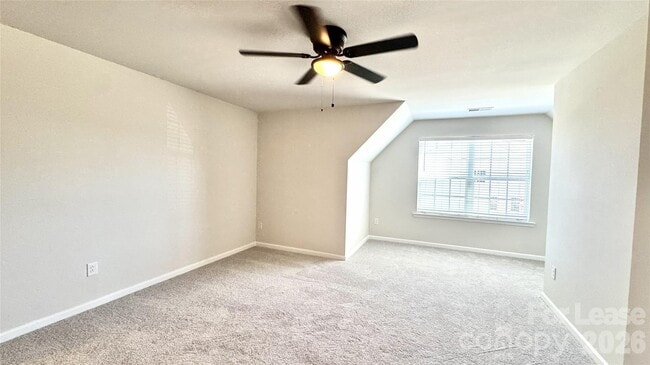 Photo - 1542 Swallow Tail Dr