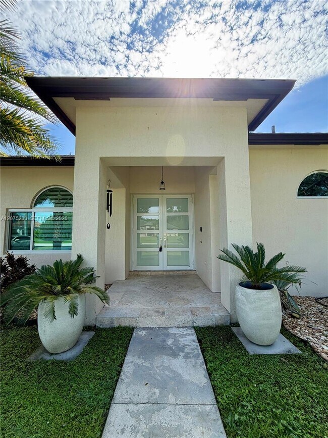 5600 SW 199th Ave