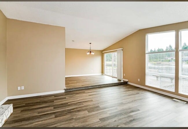 Photo - 4243 SW 323rd St