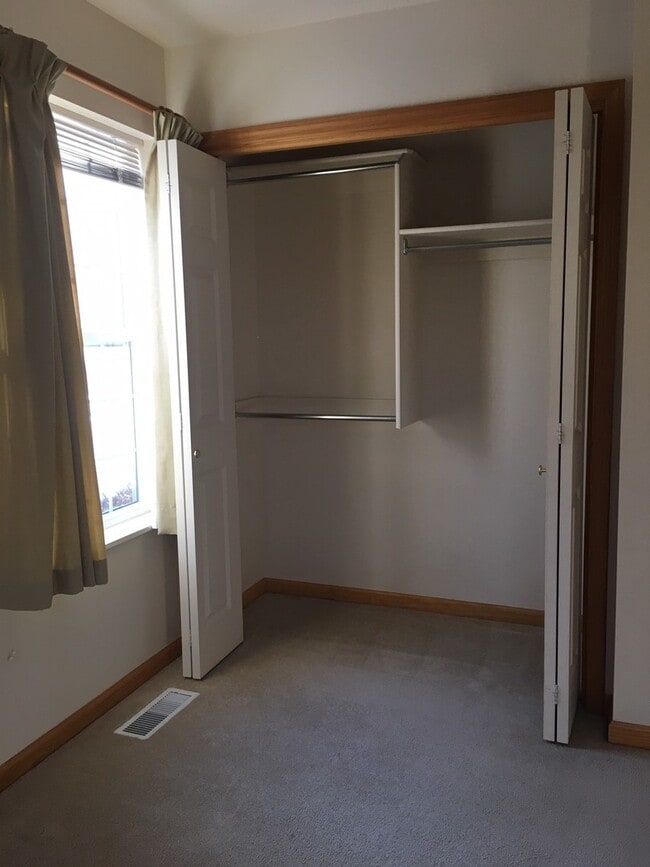 Photo - 2 Bedroom, 2 Bathroom Townhouse