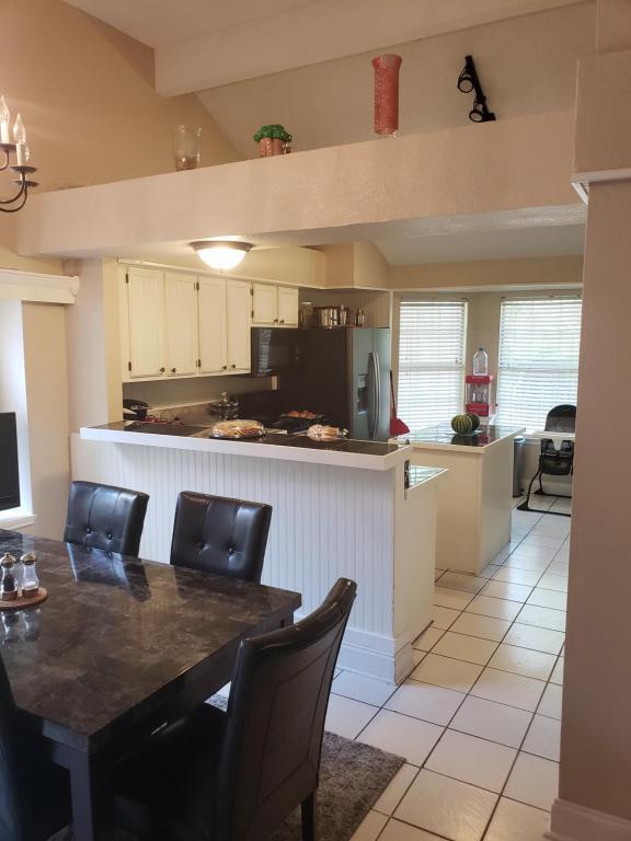 Photo - 8010 Blackfin Dr