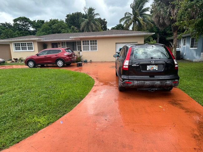 Photo - 14365 NW 15th Dr