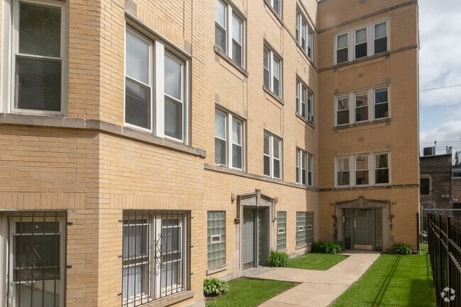 Building Photo - 1933 W Crystal St Rental