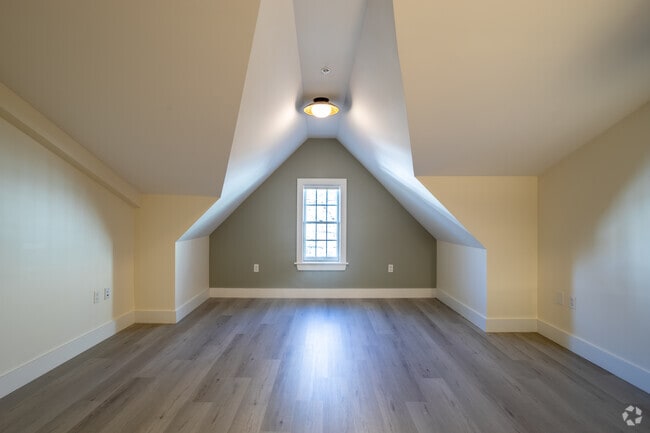 #303 - 2BR, 1BA - 1,361SF - Living Area