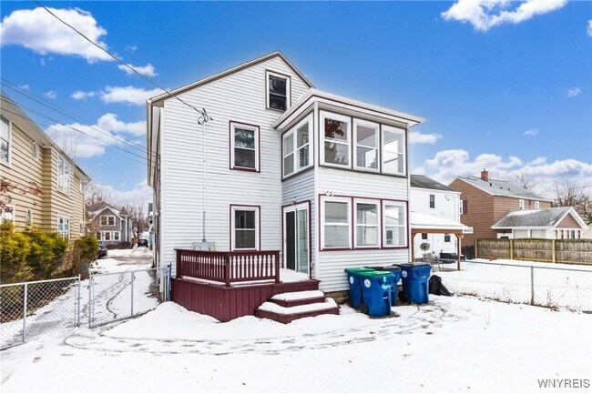 Photo - 189 Hamilton Dr