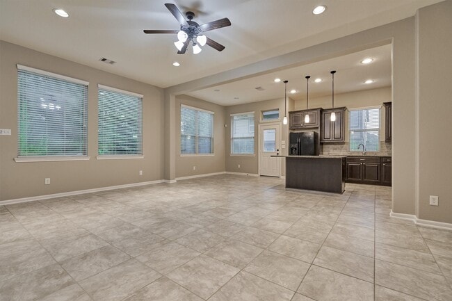 Photo - 130 Berlandier Ash Ct