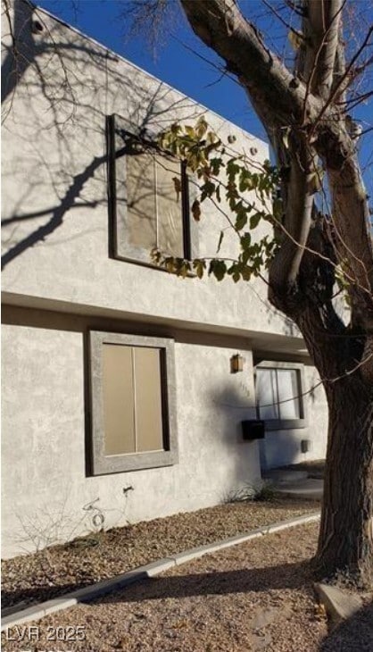 Building Photo - 1336 N Jones Blvd Rental