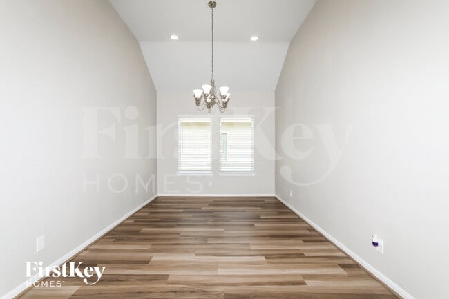 Photo - 811 Steam Rdg Ln