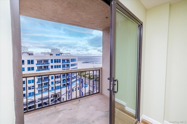 Photo - 360 Shore Rd Unit 10A