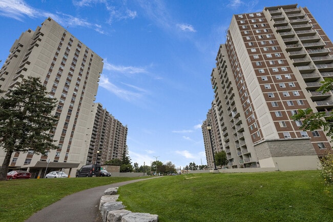 Building Photo - Highland Towers Apartments