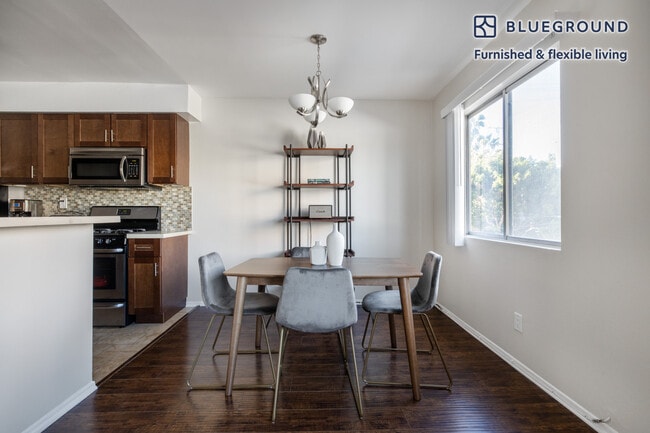 Photo - 311 S Doheny Dr Unidad SI FL3-ID379