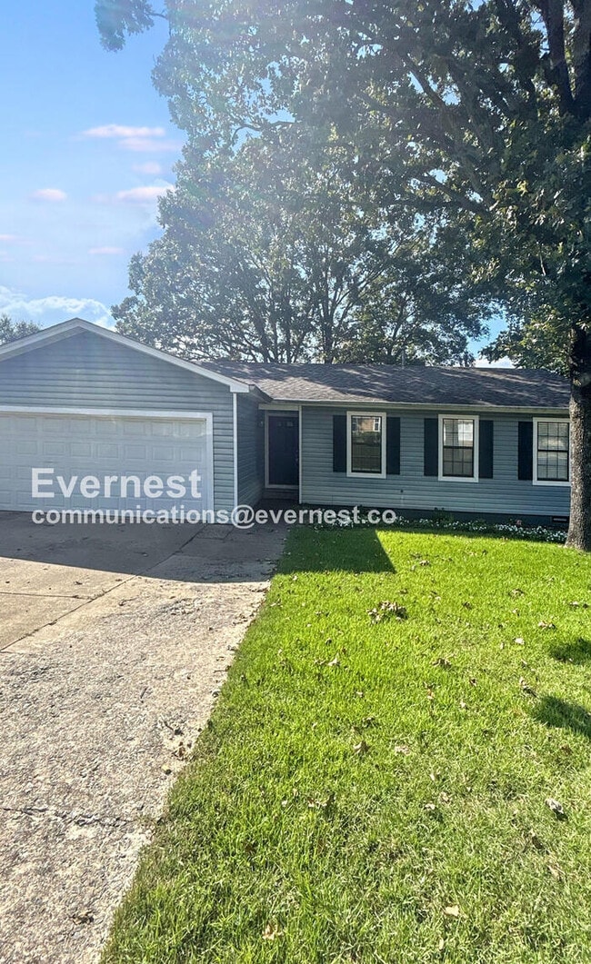 Photo - 710 Autumnbrook Cir