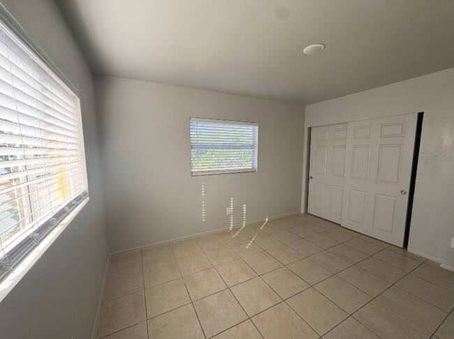 Photo - 8257 Beacon Blvd