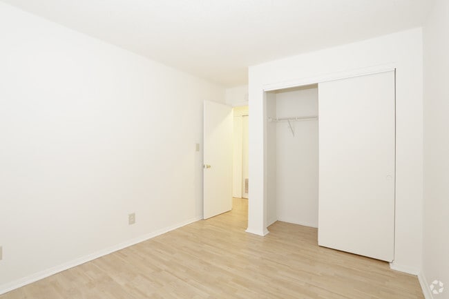 2 Bedroom - Wood Laminate - 2nd Bedroom