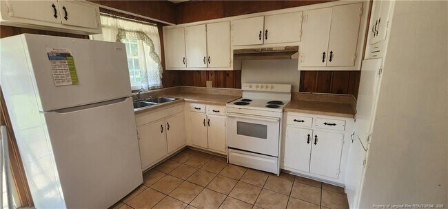 6417 Morganton Rd