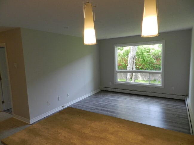 Photo - 7 Rufus Ave Unit 7