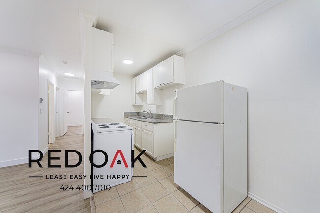 Photo - 13043 Vanowen St Unidad 5