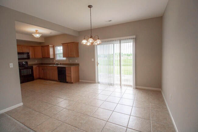 Photo - 5000 Derby Ridge Dr Unit 404