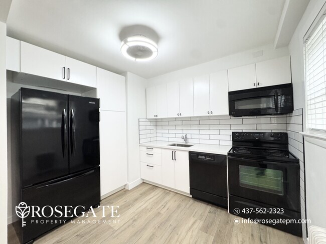 Photo - 2-Bedroom Apartment with Large Outdoor Space – Pet Friendly – Etobicoke Unité 1