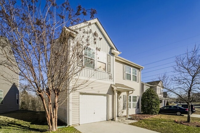 Photo - 4828 Abercromby St