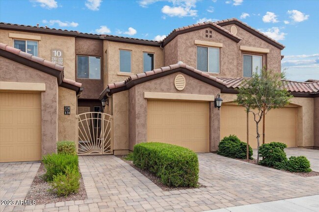 Photo - 250 W Queen Creek Rd Townhome