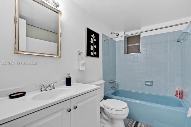 Photo - 1841 SW 29th Ave