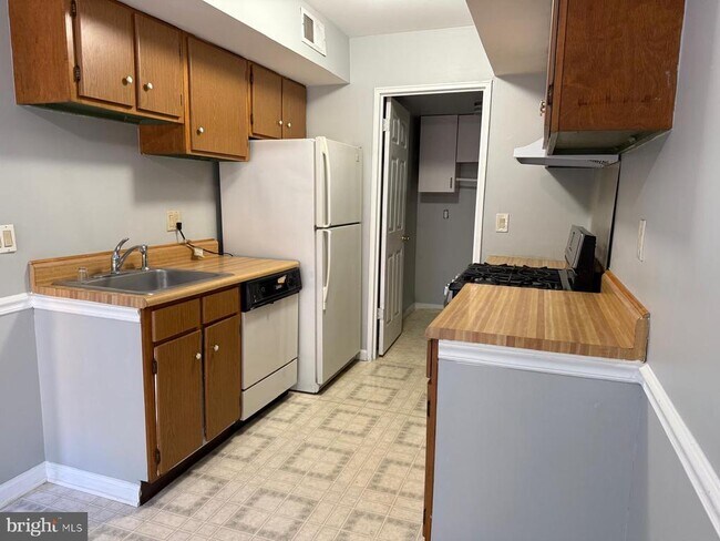 Photo - 431 Brandywine Ct