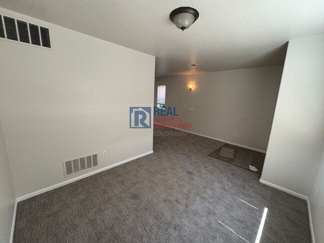 Photo - 18613 E Chaffee Pl