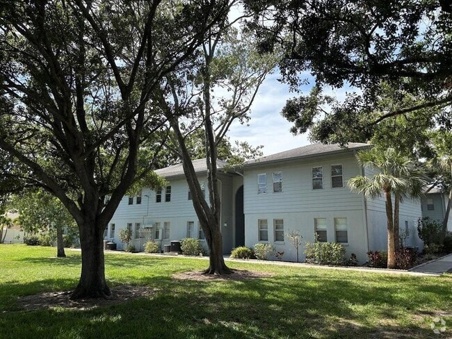 Building Photo - 10800 US Hwy 19 N Unit 237 Rental