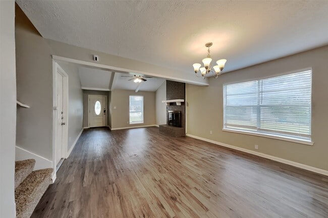 Photo - 3103 Heritage Green Dr