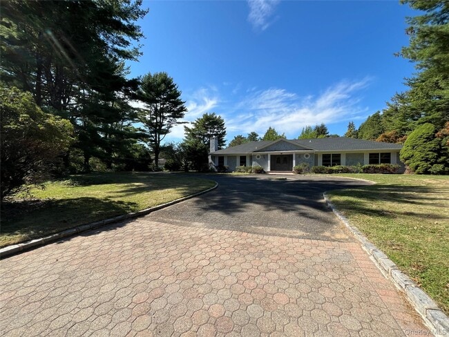 Building Photo - 11 Geralind Dr Rental