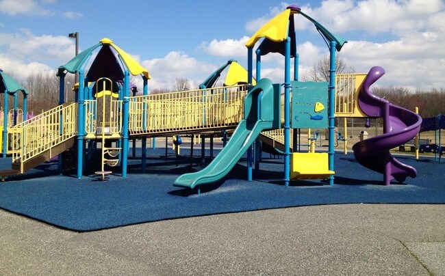 Photo - Sandy Ridge Apartments