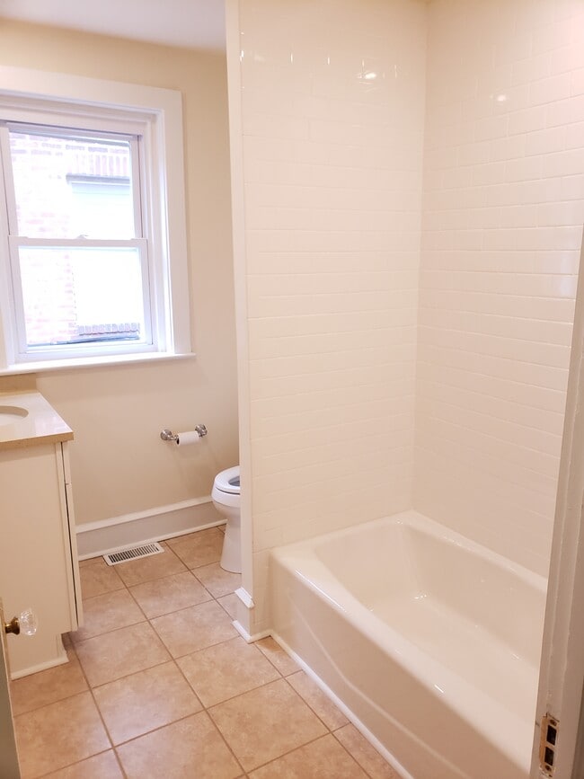 Photo - 8026 Germantown Ave Unit 2nd