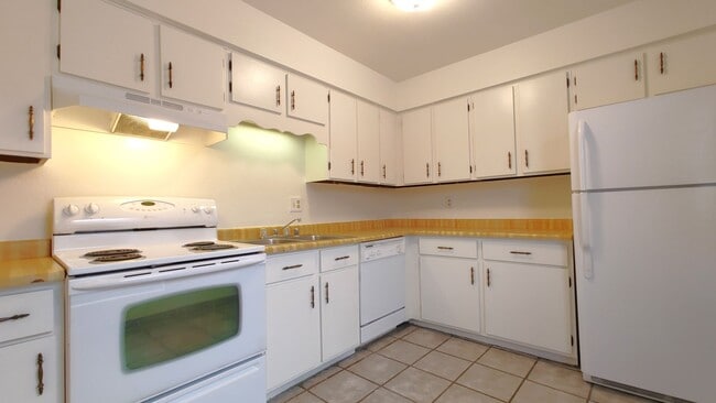 Photo - 7510 Pennsylvania Ln NE Unit C