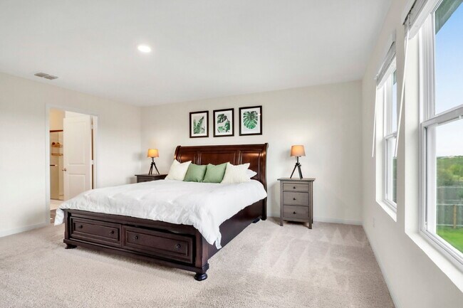 Photo - "Spacious 4-Bedroom Retreat with Granite Elegance in San Antonio!"