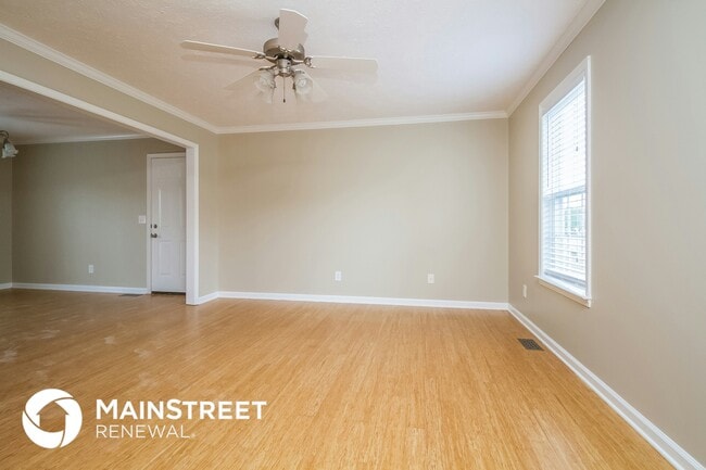 Photo - 2810 Waywood Dr