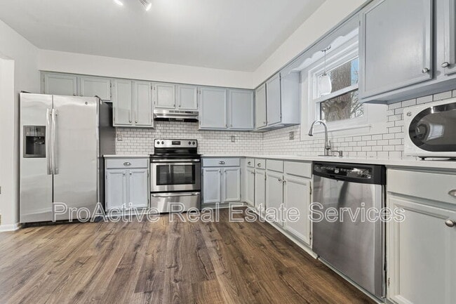 Photo - 5761 Luck Ln