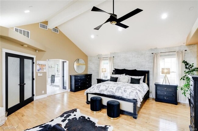 3 br, 2 bath House - 3006 Sycamore Ave - 3 br, 2 bath House - 3006 Sycamore Ave