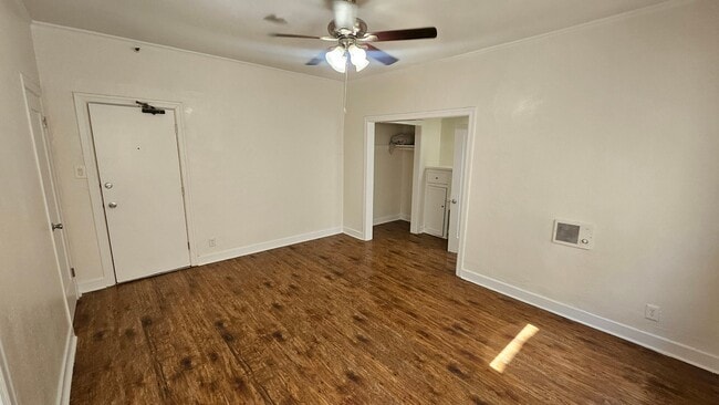 Photo - 727 S Coronado St Unidad 204