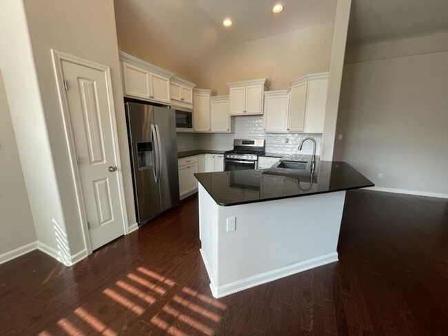 Photo - College Crossing beautiful home!