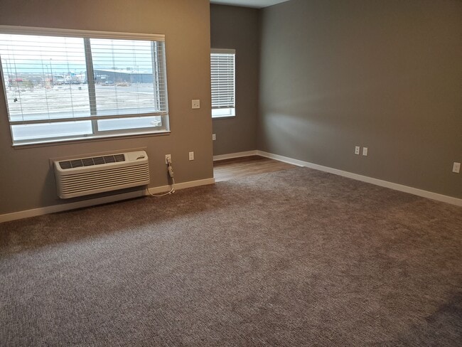 Photo - The Railyard at Rimrock