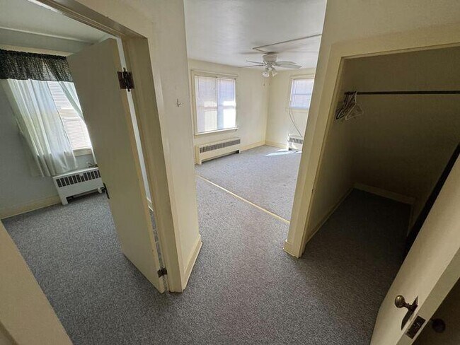 Photo - 212 W Pine Ave