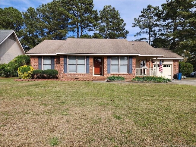 Building Photo - 909 Flintwood Rd