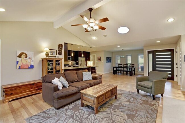 Photo - 510 Bulian Ln